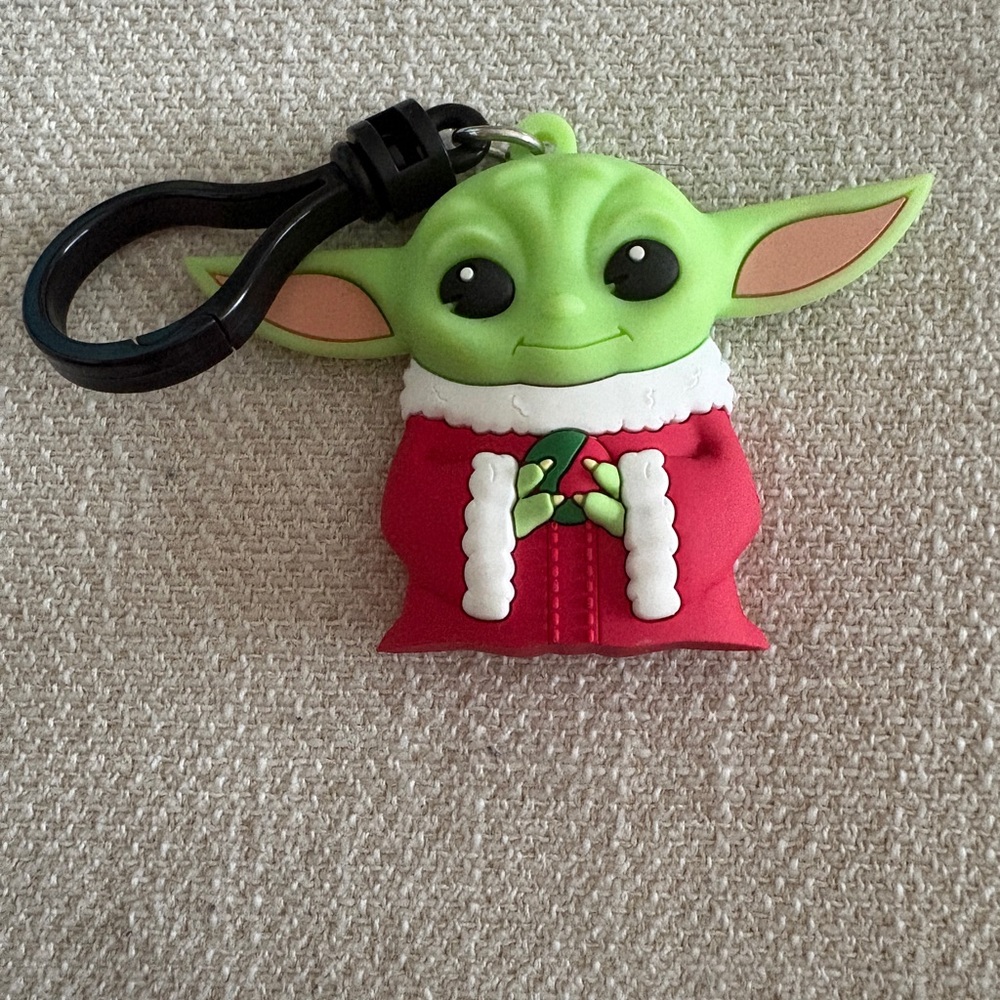 DISNEY CHRISTMAS GROGU STAR WARS HOLIDAY FIGURAL BAG CLIP MANDOLORIAN